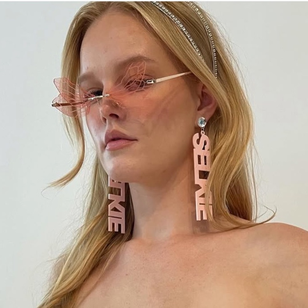 New SELKIE Stonehart Earrings Runway Sample Pink / Cherbert